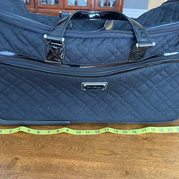 Vera Bradley Handbags - Vera Bradley Black Quilted Travel Roller Bag